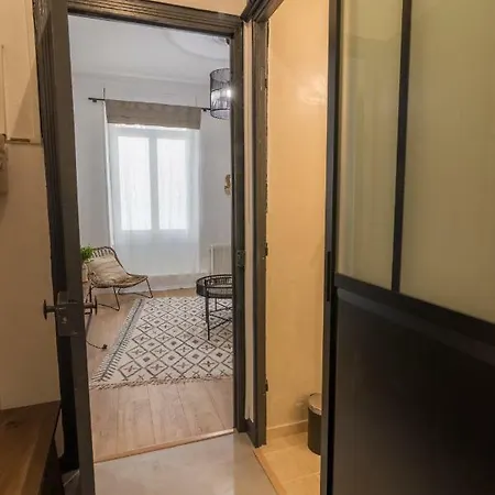 Apartment De 42m² Situe A 200 M Du Capitole